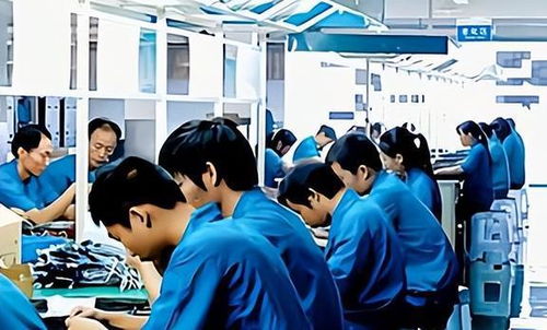 广西男子因出轨被诉离婚,鉴定发现双胞胎女儿非亲生,法院怎么判